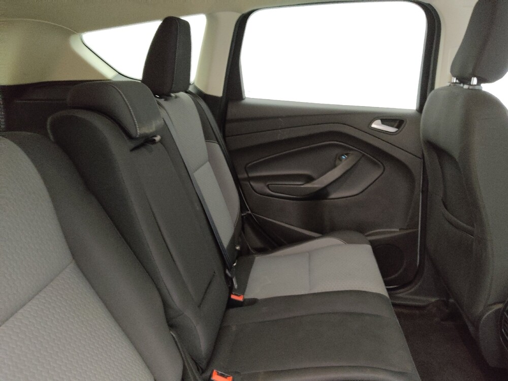 2019 Ford Escape in Conway, SC 29526 - 18060266 19