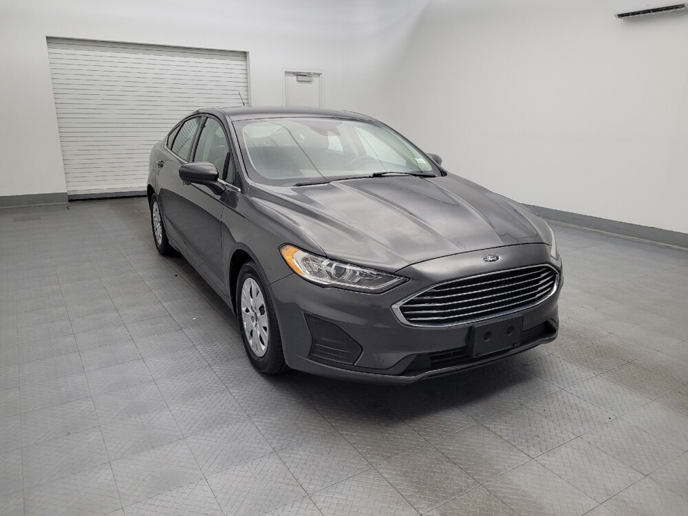 2019 Ford Fusion in Miamisburg, OH 45342 - 18060290 13