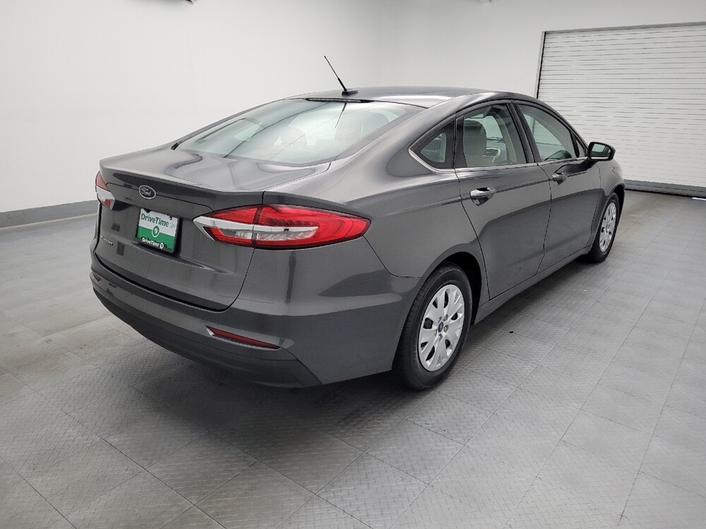 2019 Ford Fusion in Miamisburg, OH 45342 - 18060290 9