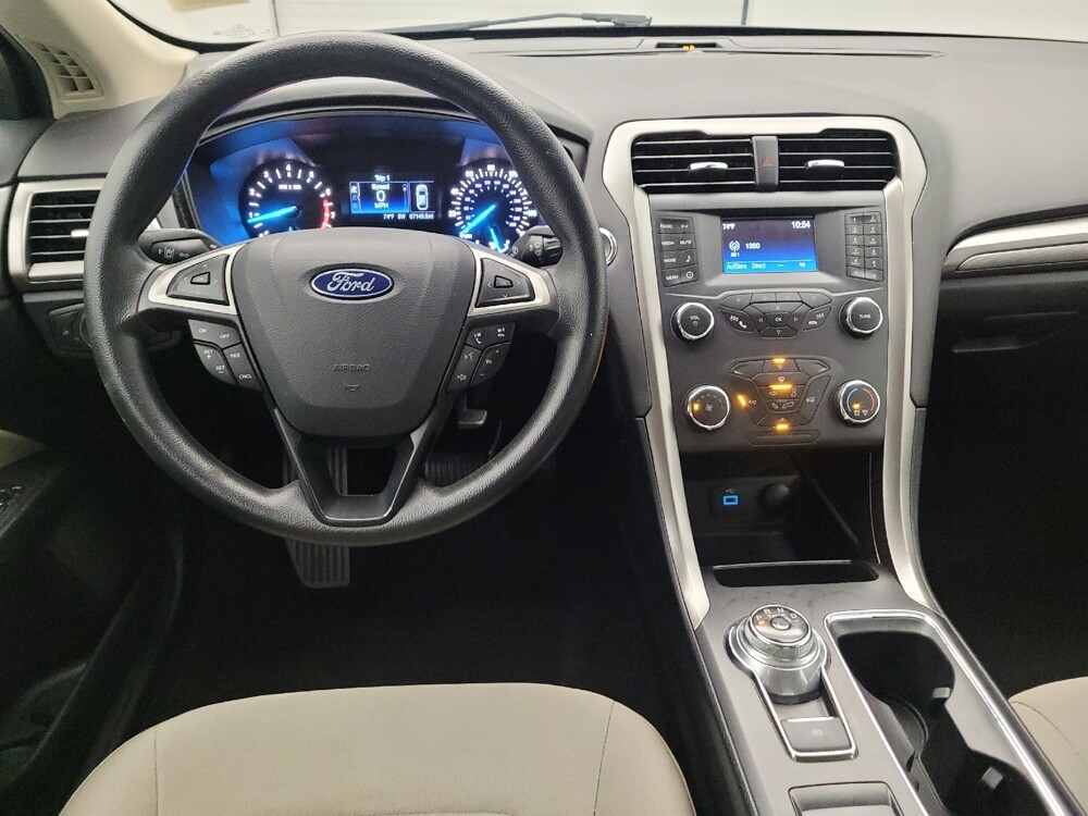 2019 Ford Fusion in Miamisburg, OH 45342 - 18060290 22