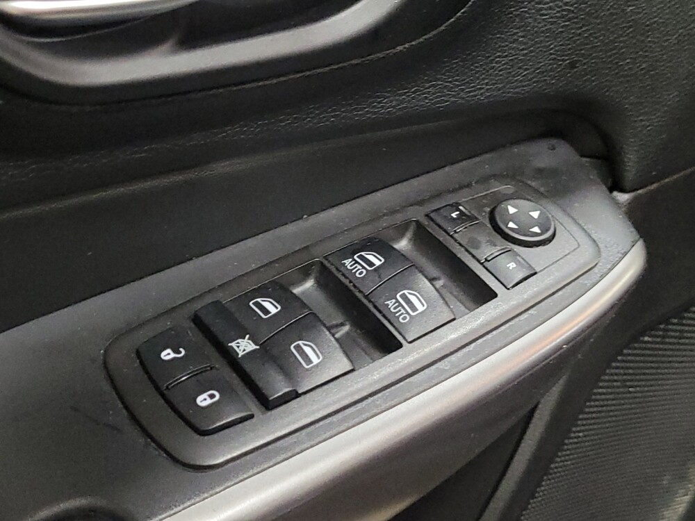 2021 Jeep Cherokee in Glen Burnie, MD 21061 - 18060302 27