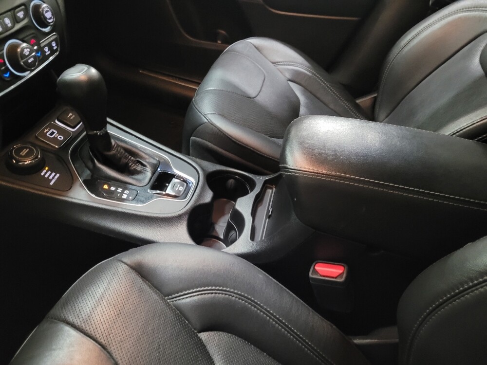 2021 Jeep Cherokee in Glen Burnie, MD 21061 - 18060302 26