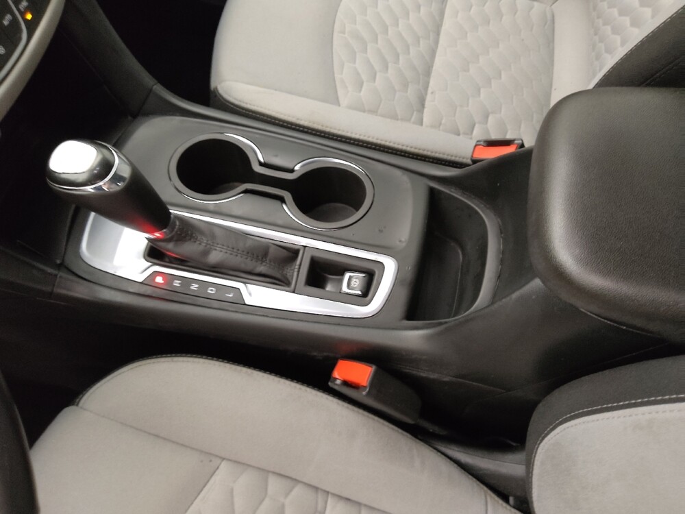 2018 Chevrolet Equinox in Topeka, KS 66611 - 18060313 26