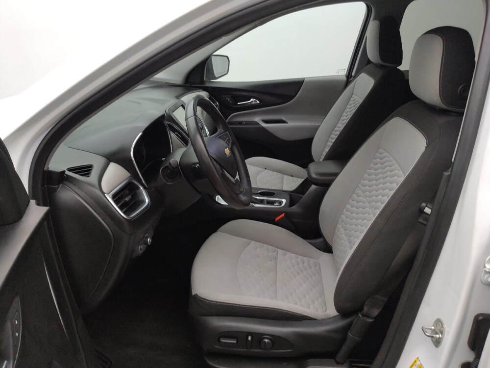 2018 Chevrolet Equinox in Topeka, KS 66611 - 18060313 17