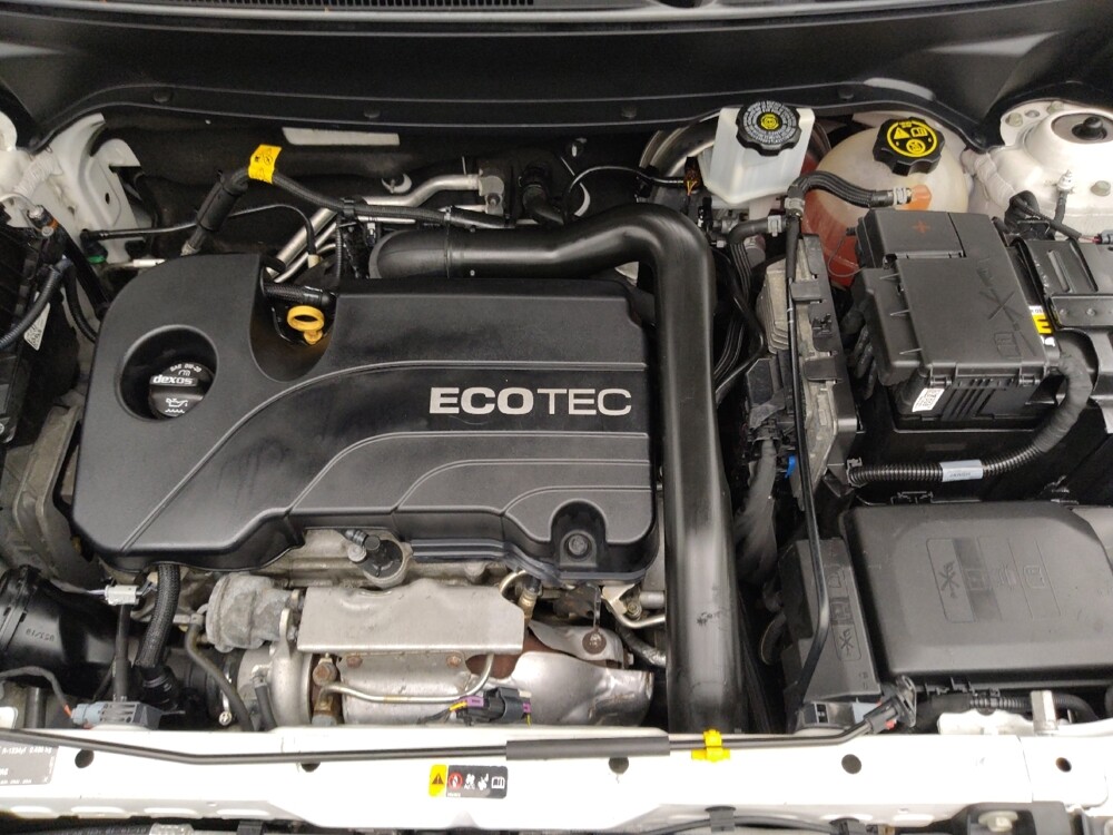 2018 Chevrolet Equinox in Topeka, KS 66611 - 18060313 30