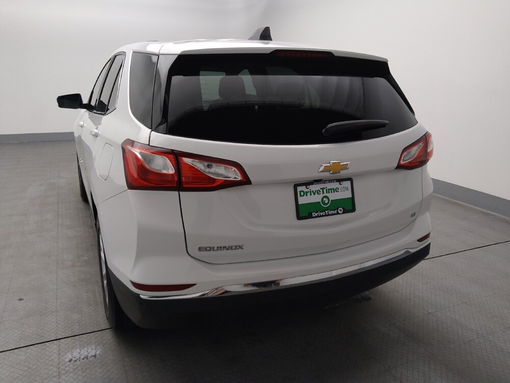 2018 Chevrolet Equinox in Topeka, KS 66611 - 18060313 6