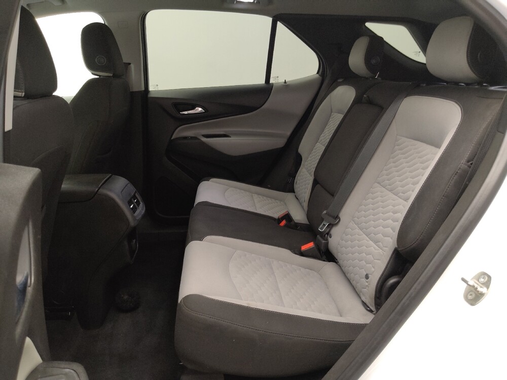 2018 Chevrolet Equinox in Topeka, KS 66611 - 18060313 18