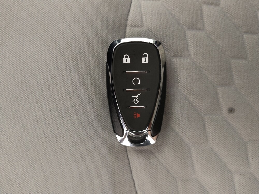 2018 Chevrolet Equinox in Topeka, KS 66611 - 18060313 32