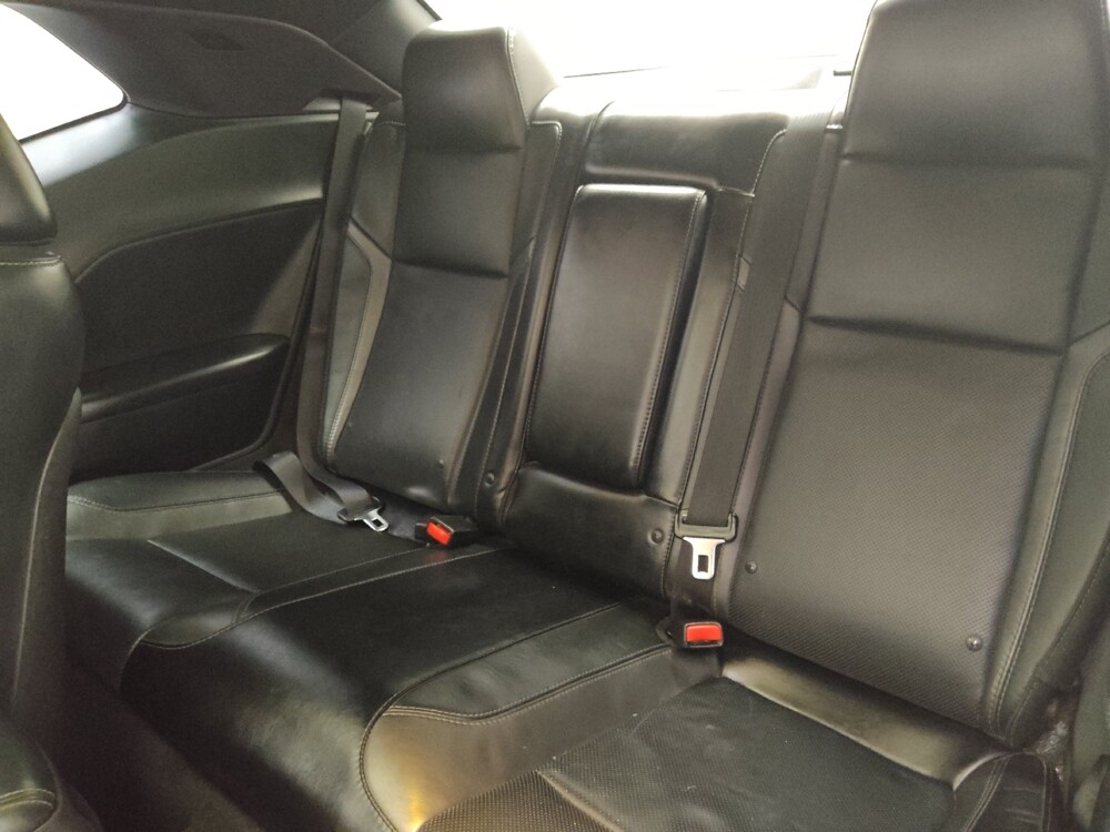 2015 Dodge Challenger in Lombard, IL 60148 - 18060323 18