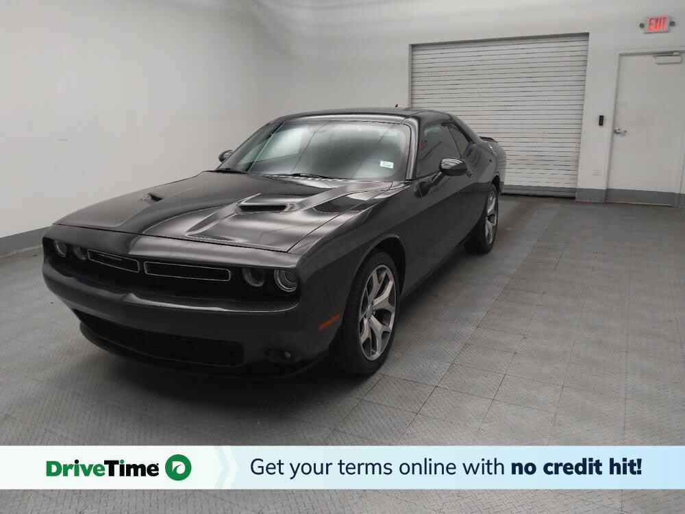 2015 Dodge Challenger in Lombard, IL 60148 - 18060323