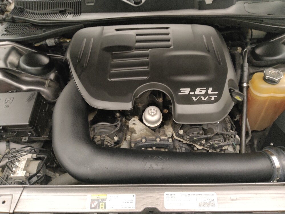 2015 Dodge Challenger in Lombard, IL 60148 - 18060323 30