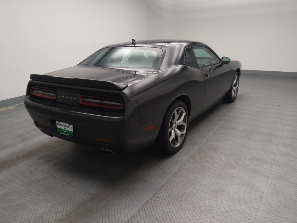 2015 Dodge Challenger in Lombard, IL 60148 - 18060323 9
