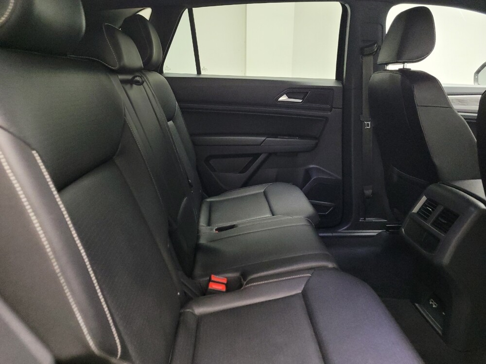 2020 Volkswagen Atlas in Eastpointe, MI 48021 - 18060326 19