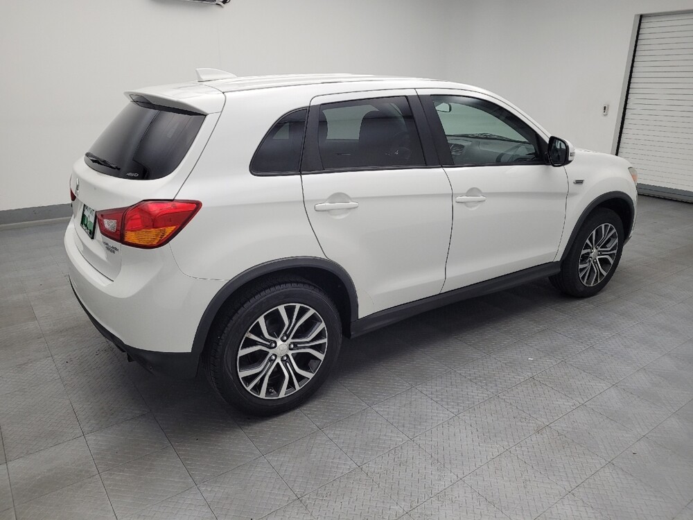 2017 Mitsubishi Outlander Sport in Columbus, OH 43228 - 18060342 10