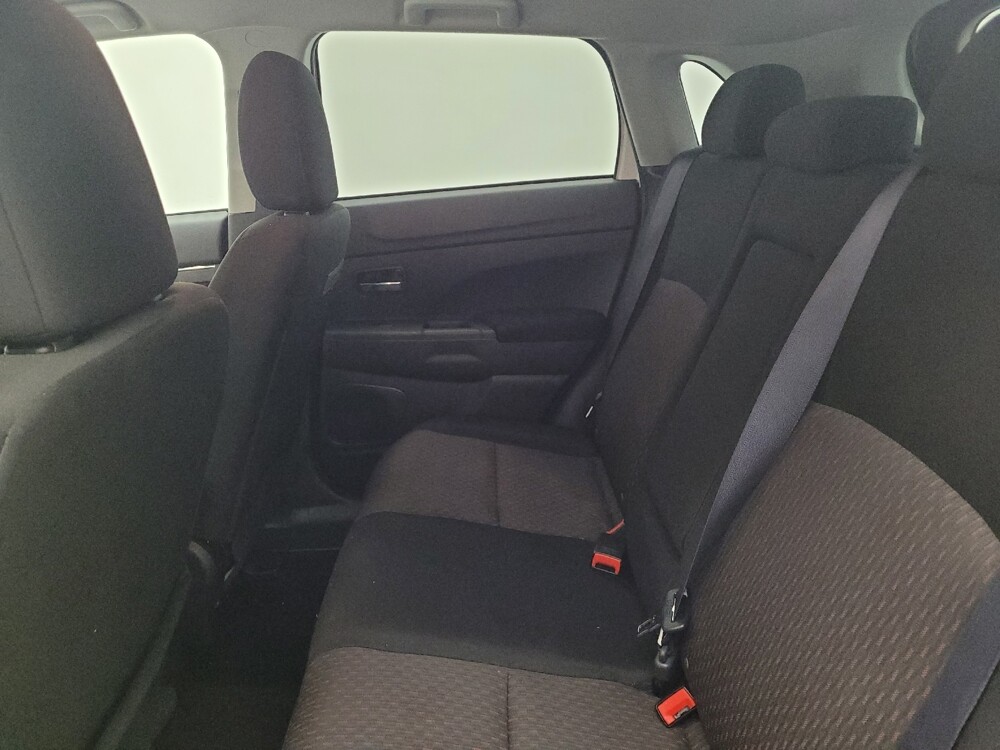 2017 Mitsubishi Outlander Sport in Columbus, OH 43228 - 18060342 18