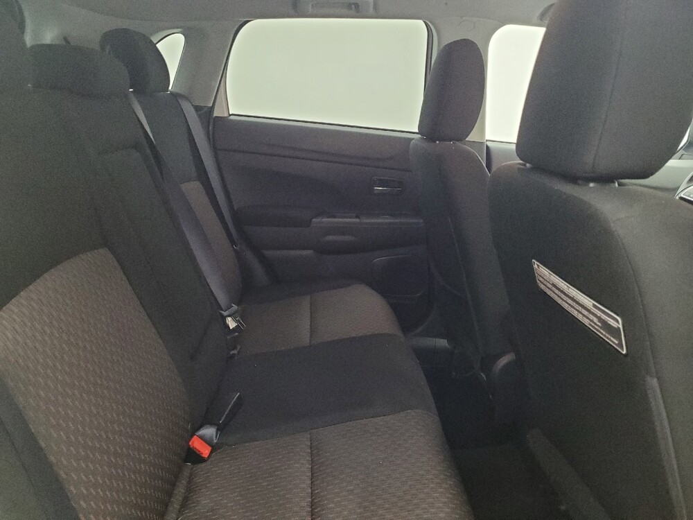 2017 Mitsubishi Outlander Sport in Columbus, OH 43228 - 18060342 19