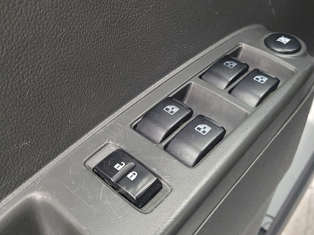 2015 Chevrolet Spark in Memphis, TN 38115 - 18060370 27