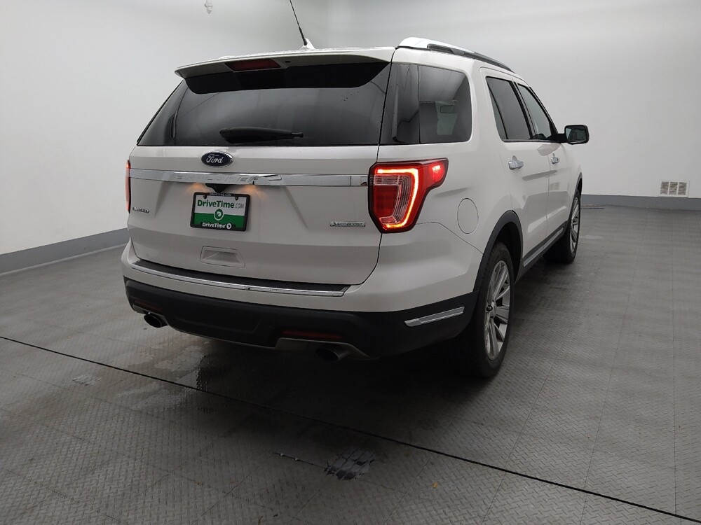 2019 Ford Explorer in St. Louis, MO 63136 - 18060391 7