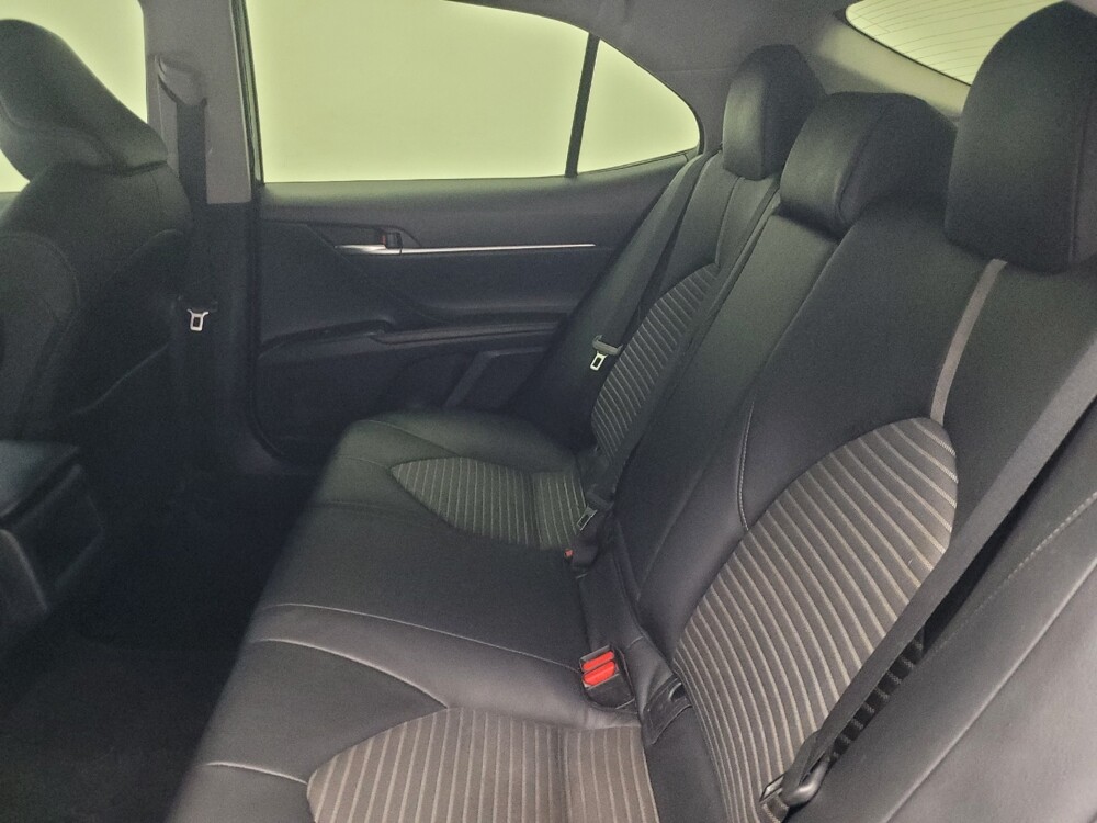 2018 Toyota Camry in Highland, IN 46322 - 18060440 18