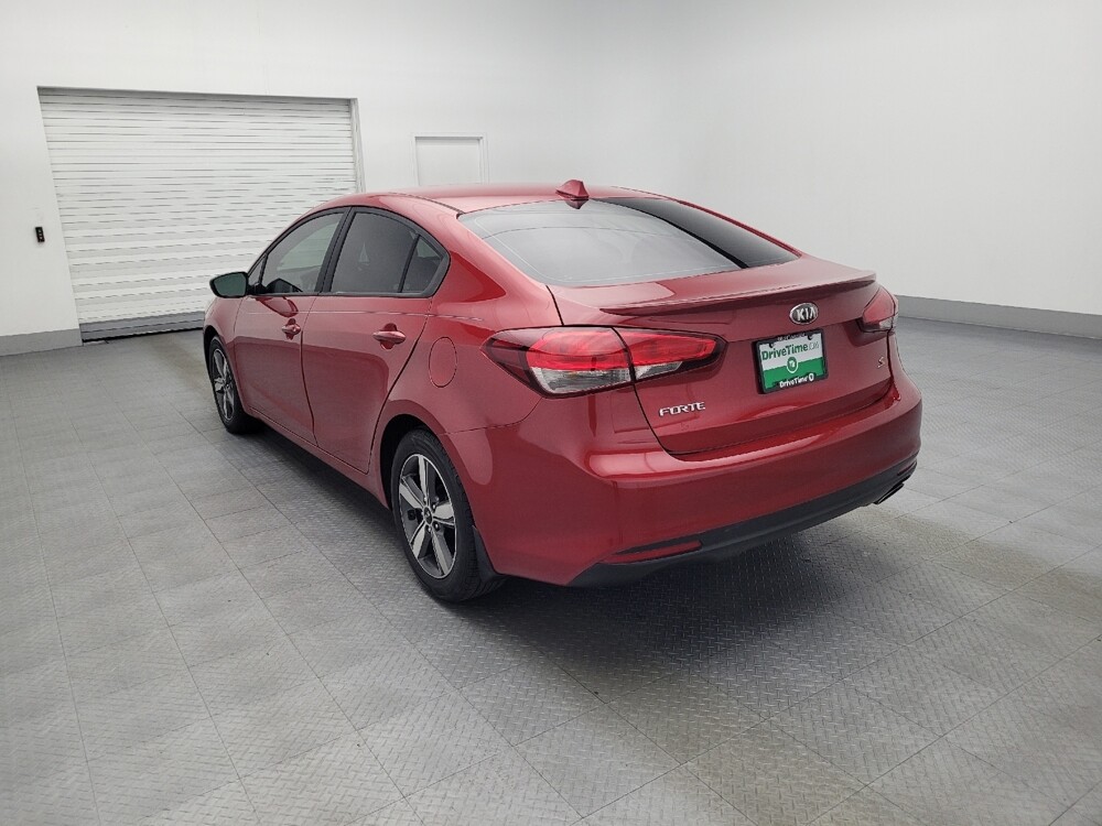 2018 Kia Forte in Orlando, FL 32808 - 18060453 5
