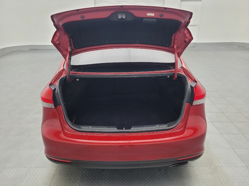 2018 Kia Forte in Orlando, FL 32808 - 18060453 29