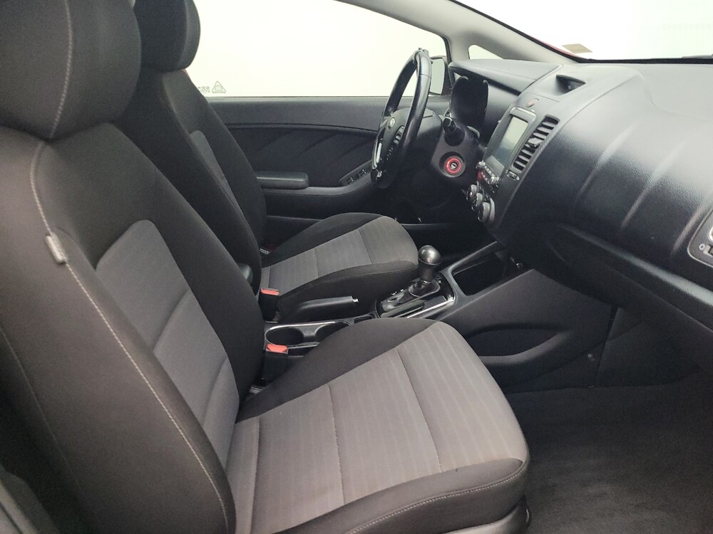 2018 Kia Forte in Orlando, FL 32808 - 18060453 21