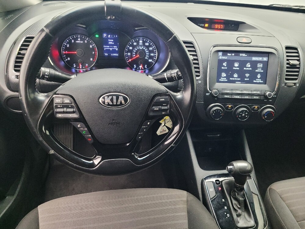 2018 Kia Forte in Orlando, FL 32808 - 18060453 22