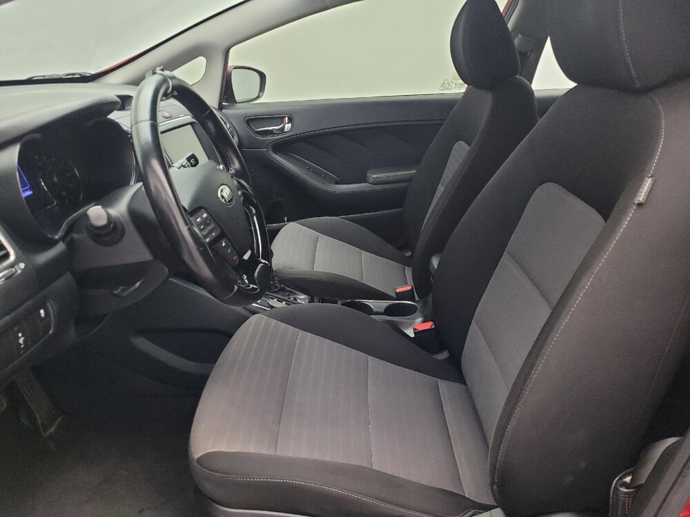 2018 Kia Forte in Orlando, FL 32808 - 18060453 17