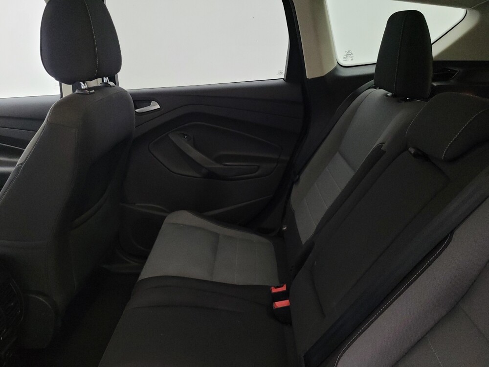 2016 Ford Escape in Clearwater, FL 33764 - 18060462 18