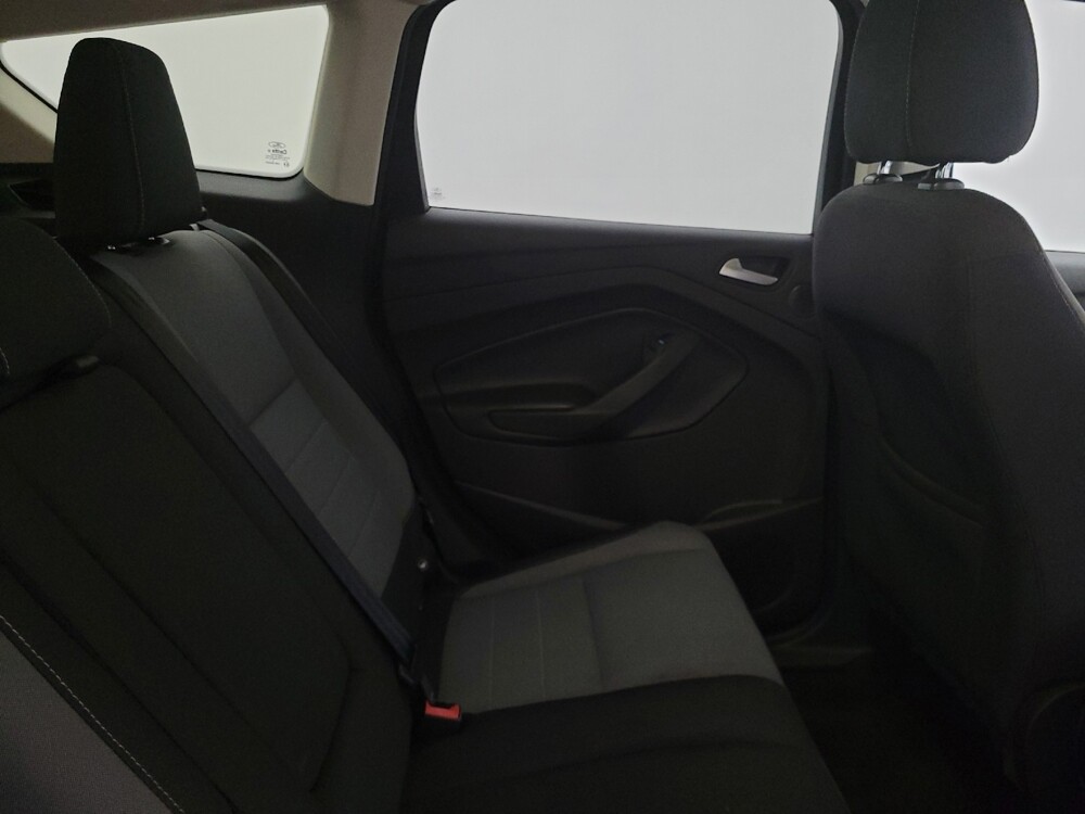 2016 Ford Escape in Clearwater, FL 33764 - 18060462 19