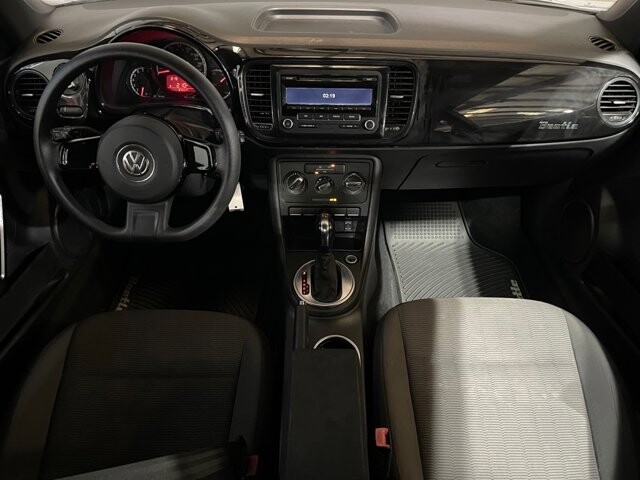 2013 Volkswagen Beetle in Conyers, GA 30094 - 18060486 17