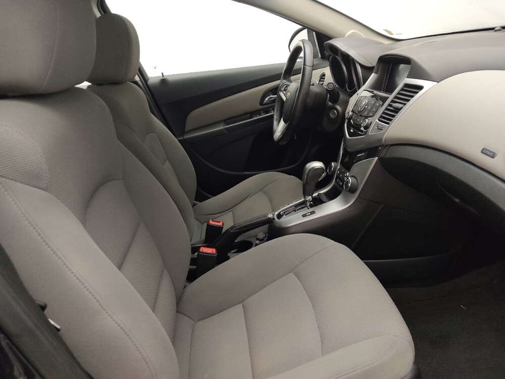 2014 Chevrolet Cruze in Hialeah, FL 33014 - 18060603 21