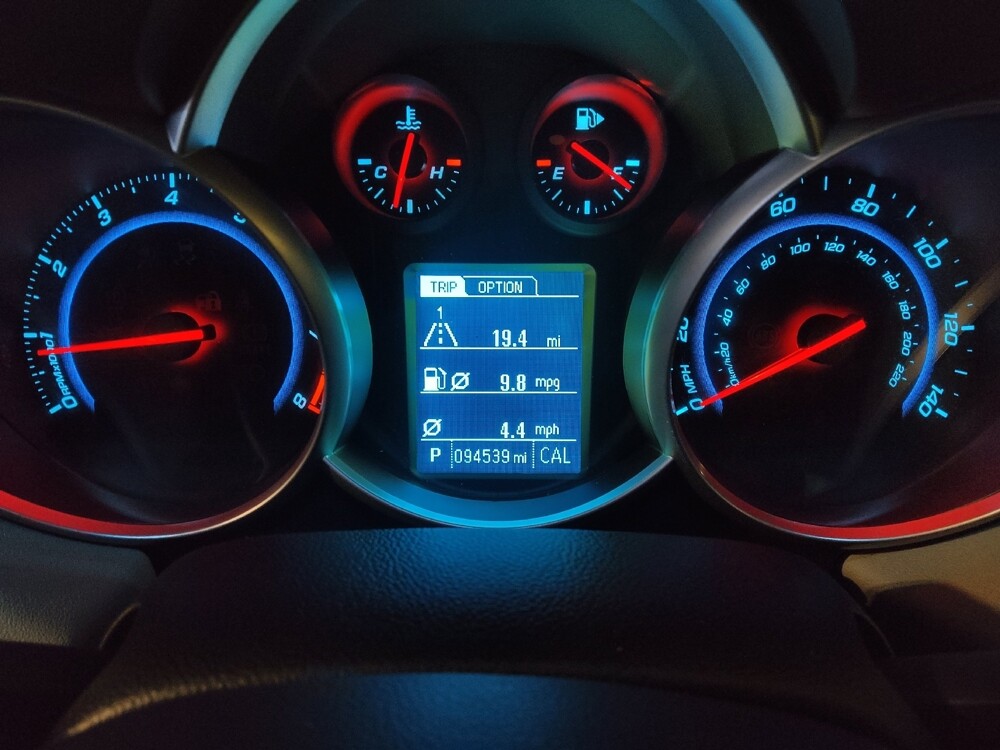 2014 Chevrolet Cruze in Hialeah, FL 33014 - 18060603 23