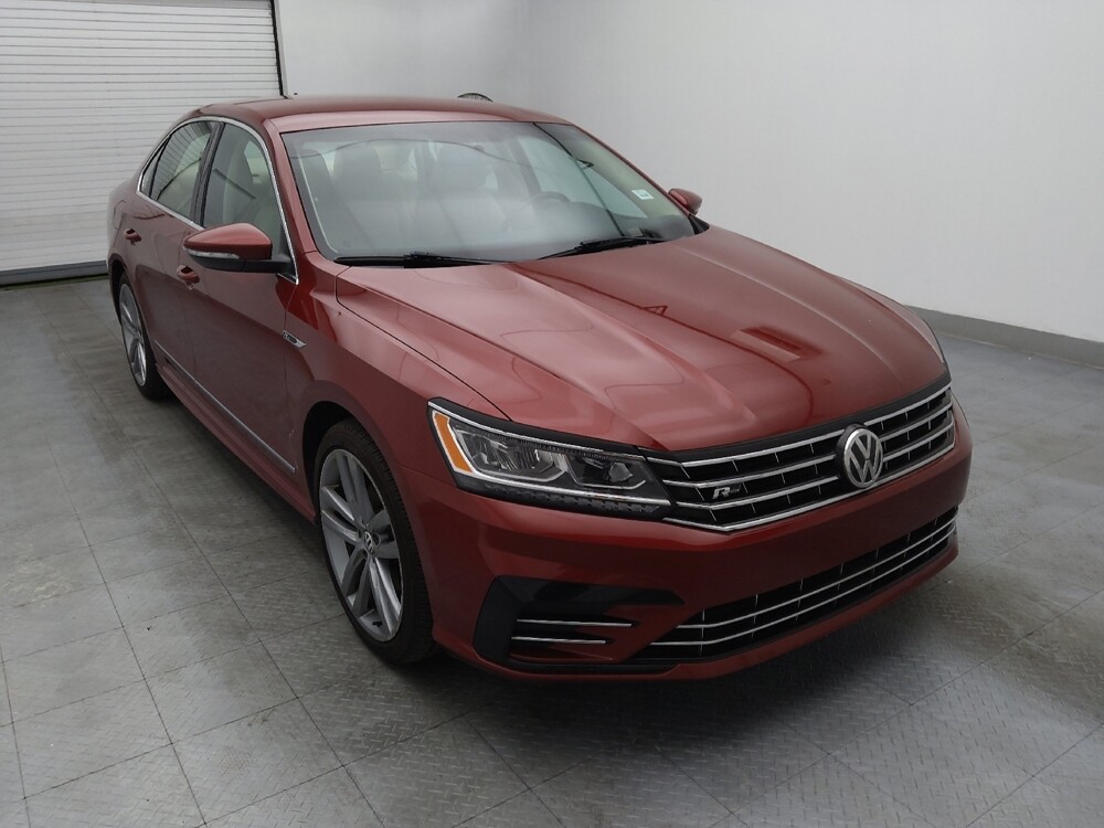 2017 Volkswagen Passat in Winston-Salem, NC 27103 - 18060626 13