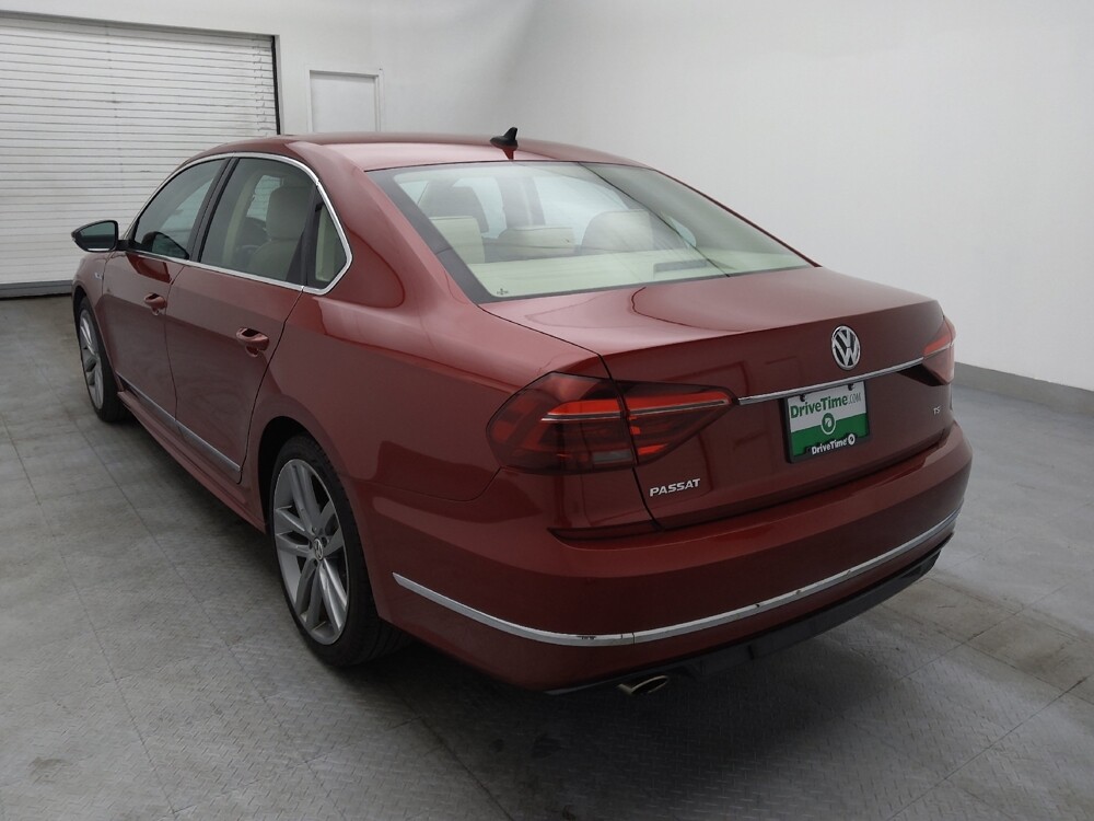 2017 Volkswagen Passat in Winston-Salem, NC 27103 - 18060626 5