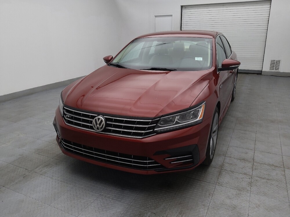 2017 Volkswagen Passat in Winston-Salem, NC 27103 - 18060626 15