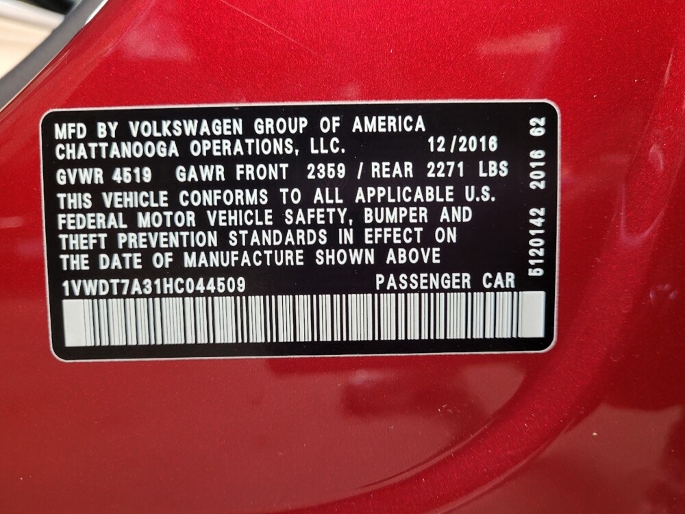 2017 Volkswagen Passat in Winston-Salem, NC 27103 - 18060626 33