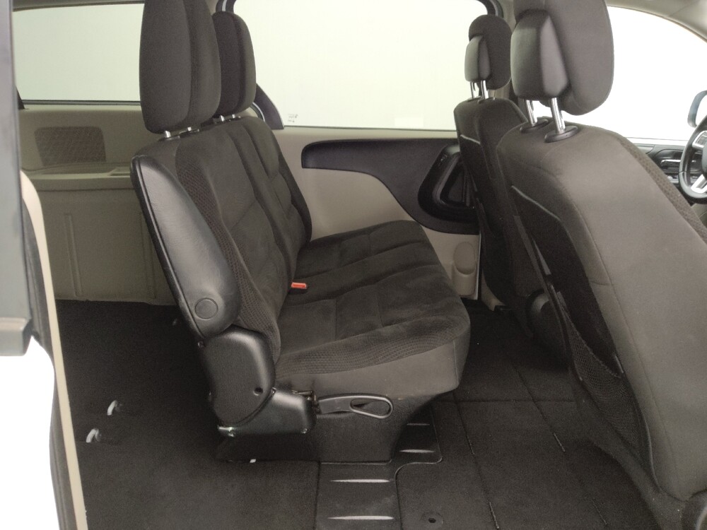 2018 Dodge Grand Caravan in Winston-Salem, NC 27103 - 18060629 19