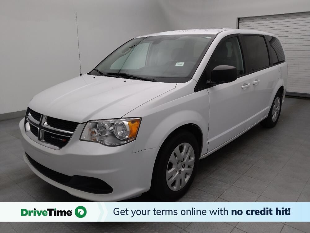 2018 Dodge Grand Caravan in Winston-Salem, NC 27103 - 18060629