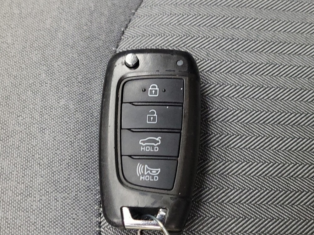 2022 Hyundai Sonata in Lombard, IL 60148 - 18060704 32