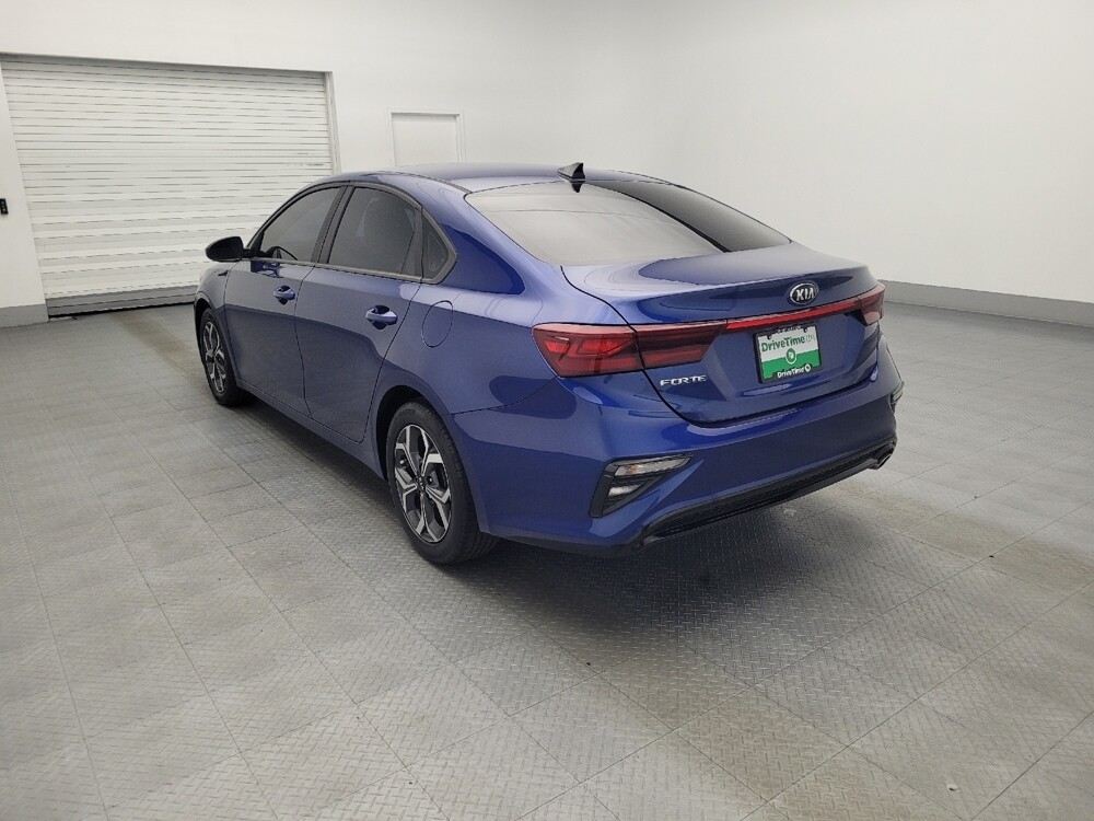 2019 Kia Forte in Greenville, SC 29607 - 18060713 5