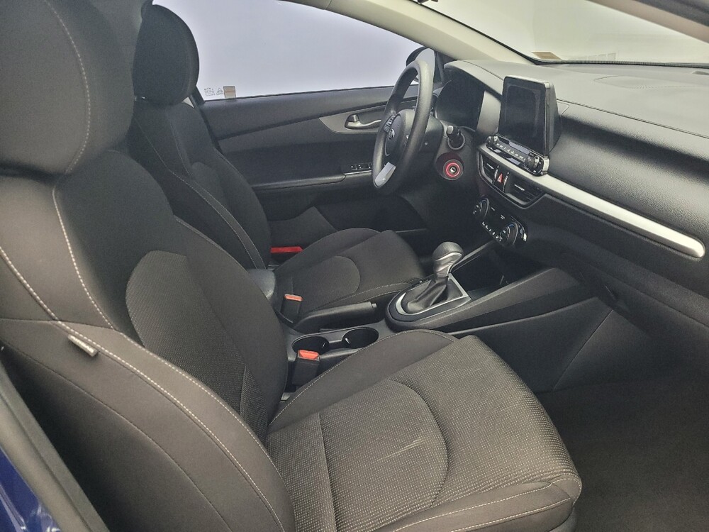 2019 Kia Forte in Greenville, SC 29607 - 18060713 21