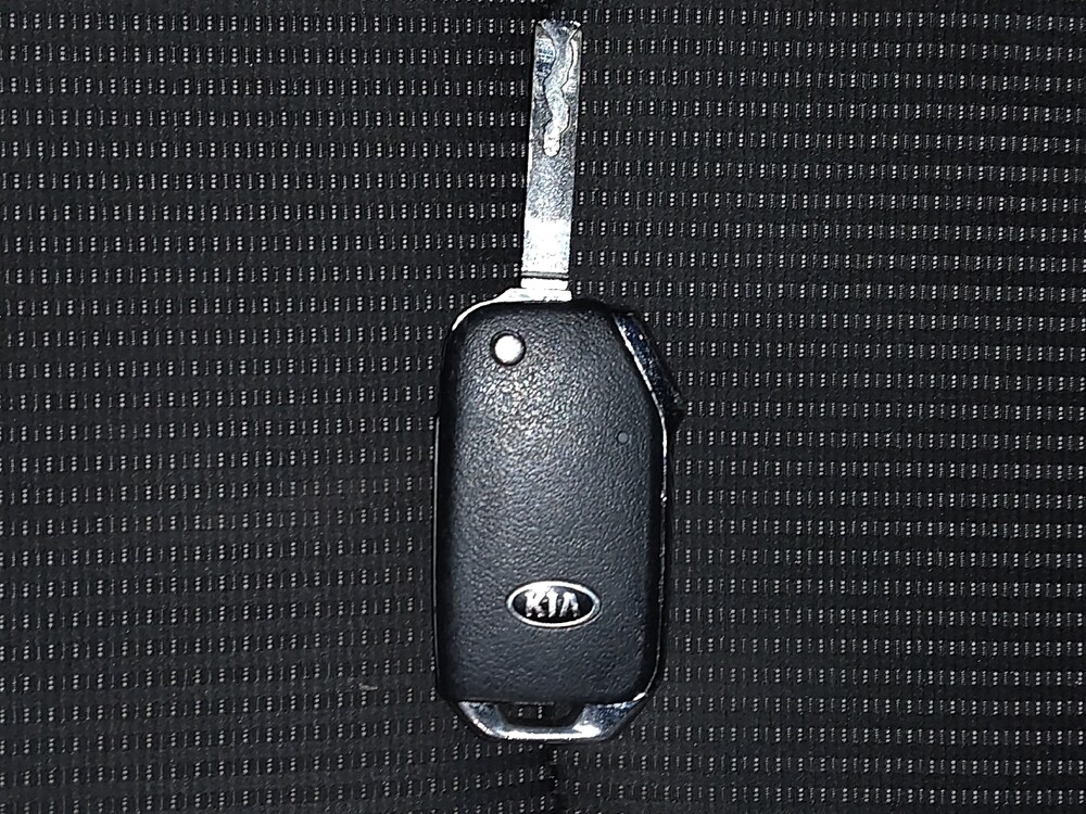 2019 Kia Forte in Greenville, SC 29607 - 18060713 32