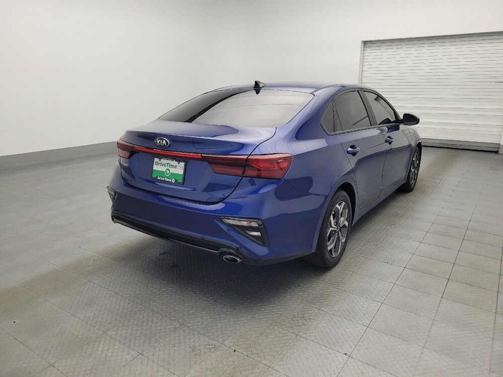 2019 Kia Forte in Greenville, SC 29607 - 18060713 9