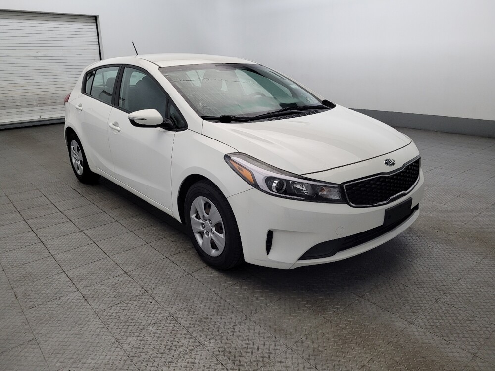 2017 Kia Forte in Woodbridge, VA 22191 - 18060726 13