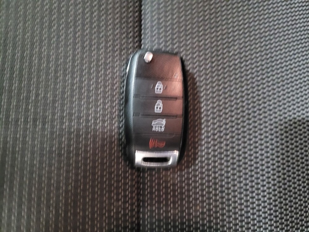 2017 Kia Forte in Woodbridge, VA 22191 - 18060726 32