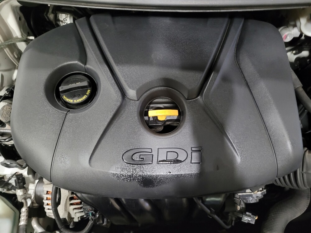 2017 Kia Forte in Woodbridge, VA 22191 - 18060726 30