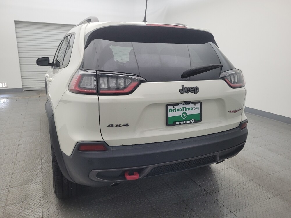 2019 Jeep Cherokee in Houston, TX 77060 - 18060744 6