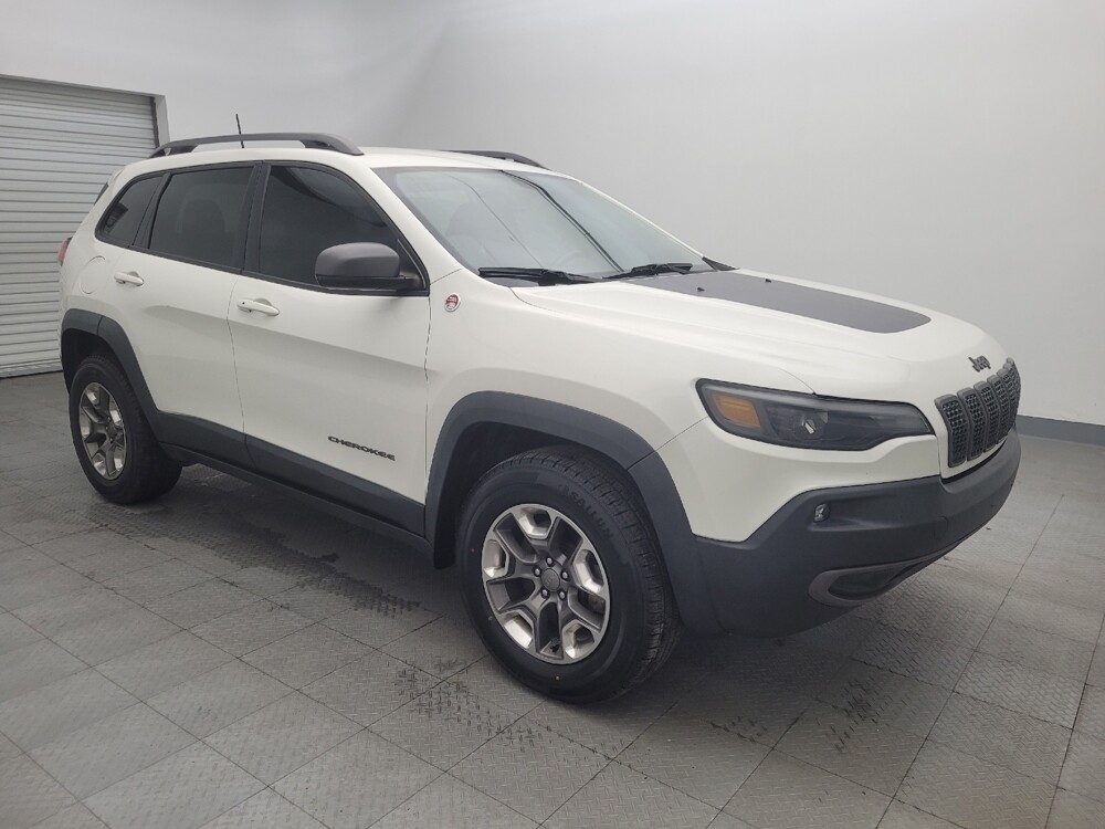 2019 Jeep Cherokee in Houston, TX 77060 - 18060744 11
