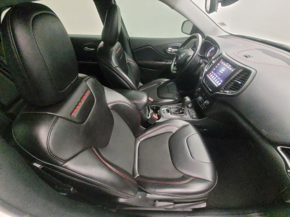 2019 Jeep Cherokee in Houston, TX 77060 - 18060744 21